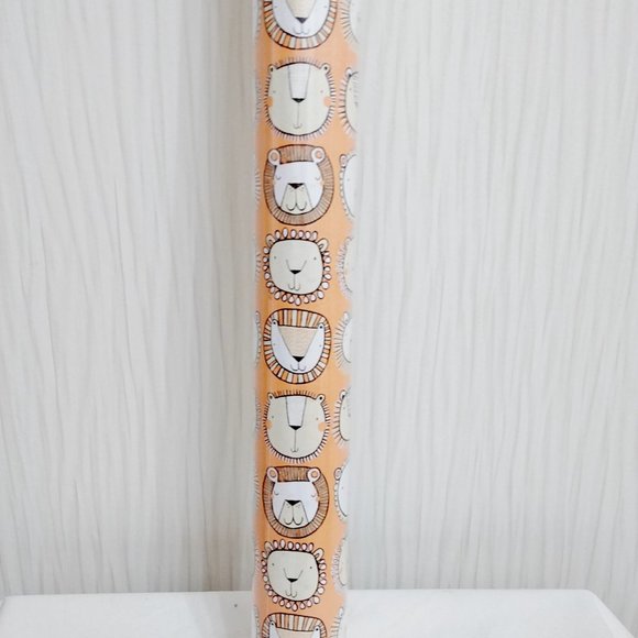 Lion Face Themed Specialty Premium Gift Wrapping Paper Roll - Picture 1 of 3